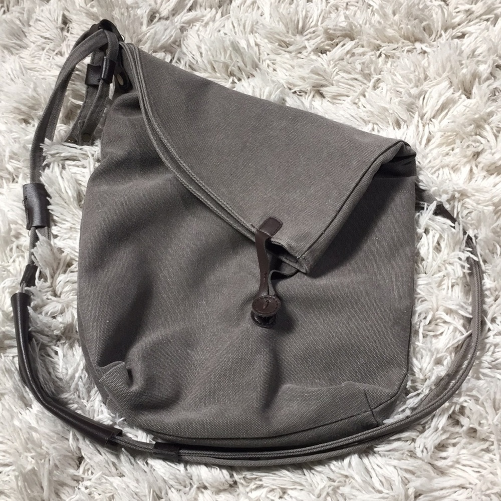Message shoulder bag